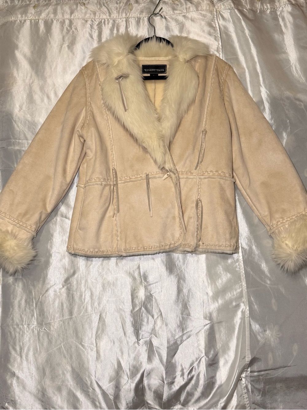 VTG Regent Park Jacket Y2K Womens Size Large Beige Suede Faux Fur Boho Western
